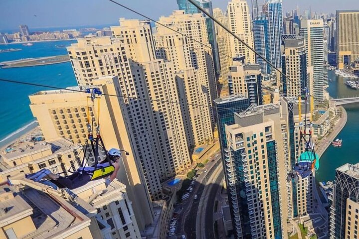 "Unveiling Dubai: Top 10 Must-Experience Activities with Travzi.com"