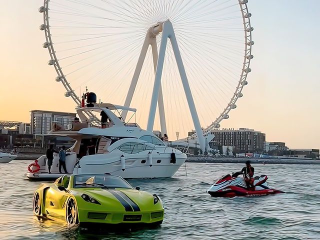 Jet Car Dubai